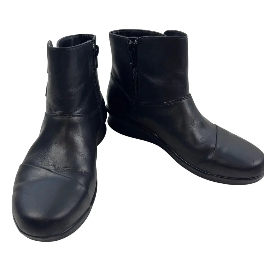 Clarks Collection Leather Comfort Rubber Sole Ankle Boots Women's Size 6